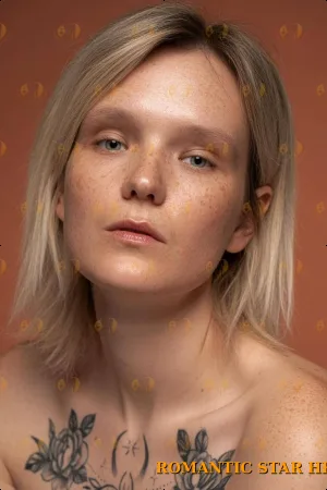 Aliya photo 2, european, blonde hair, 175 cm, 60 kg, Medium bust, Hong Kong