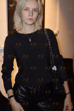 Aliya photo 6, european, blonde hair, 175 cm, 60 kg, Medium bust, Hong Kong