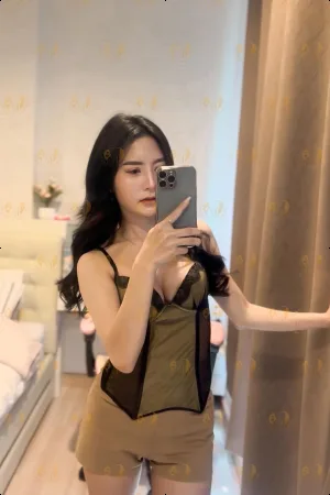 Ana photo 6, asian, slim, black hair, 169 cm, 50 kg, Large bust, Hong Kong