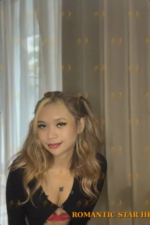 Bibi photo 5, asian, slim, blonde hair, 160 cm, 44 kg, Medium bust, Hong Kong