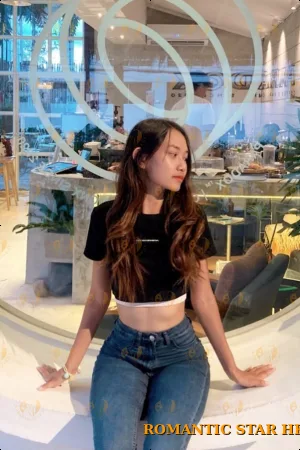 Calliope photo 2, asian, average, brunette, 169 cm, 64 kg, Medium bust, Hong Kong