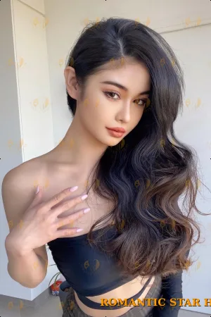 Cheyenne photo 4, asian, slim, black hair, 165 cm, 47 kg, Small bust, Hong Kong