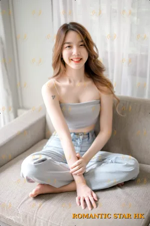 Cleo photo 2, asian, slim, brunette, 167 cm, 49 kg, Medium bust, Hong Kong