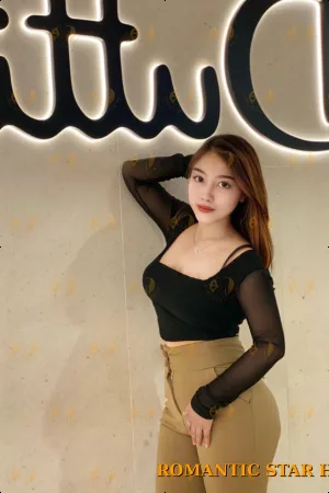 Dahlia photo 1, asian, average, brunette, 160 cm, 50 kg, Medium bust, Hong Kong