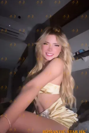 Dallas photo 2, european, average, blonde hair, 170 cm, 62 kg, Large bust, Hong Kong