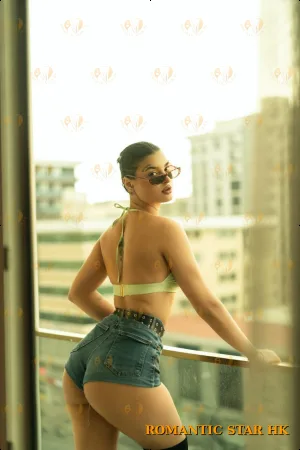 Dasha, Nadia photo 6, european, slim, black hair, 180 cm, 57 kg, Large bust, Hong Kong