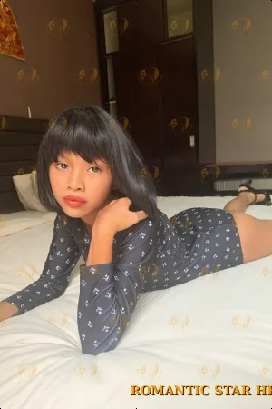 Destiny photo 7, asian, slim, black hair, 165 cm, 47 kg, Small bust, Hong Kong