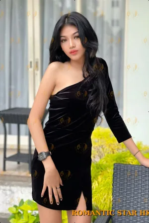 Eleanora photo 3, asian, slim, black hair, 170 cm, 51 kg, Medium bust, Hong Kong