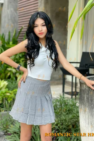Eleanora photo 4, asian, slim, black hair, 170 cm, 51 kg, Medium bust, Hong Kong