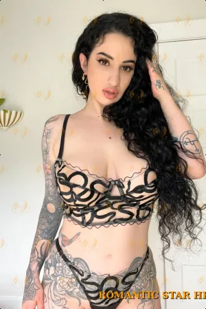 Eliana photo 2, asian, average, black hair, 163 cm, 50 kg, Extra Large bust, Hong Kong