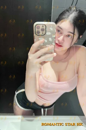 Emilia photo 1, asian, slim, black hair, 165 cm, 47 kg, Large bust, Hong Kong