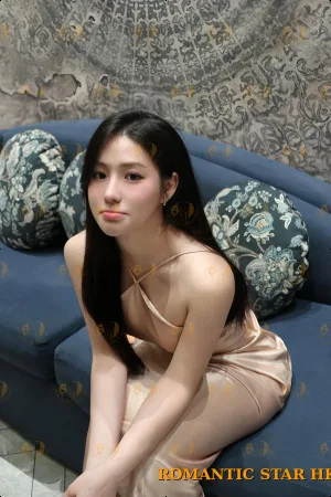 Esperanza photo 2, asian, slim, black hair, 164 cm, 47 kg, Medium bust, Hong Kong