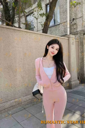 Faith photo 1, asian, average, black hair, 170 cm, 56 kg, Extra Large bust, Hong Kong