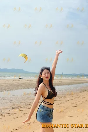 Imogen photo 1, asian, slim, brunette, 167 cm, 48 kg, Large bust, Hong Kong