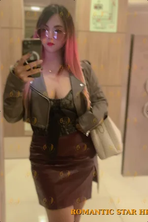 Jasmine photo 4, asian, average, red hair, 150 cm, 47 kg, Large bust, Hong Kong