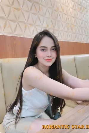 Julia photo 4, asian, average, brunette, 165 cm, 58 kg, Large bust, Hong Kong