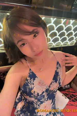 Katrin photo 13, slim, brunette, 157 cm, 45 kg, Small bust, Hong Kong