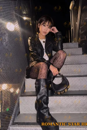 Katrin photo 7, slim, brunette, 157 cm, 45 kg, Small bust, Hong Kong