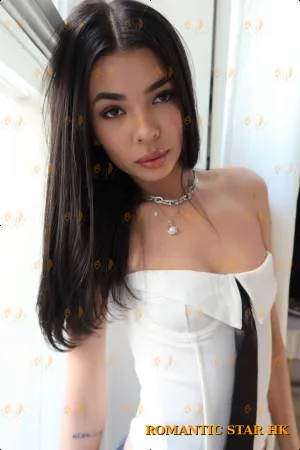 Kwan photo 6, latina, slim, black hair, 173 cm, 51 kg, Small bust, Hong Kong