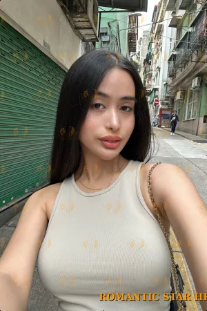 Luisa photo 2, asian, slim, black hair, 164 cm, 47 kg, Large bust, Hong Kong
