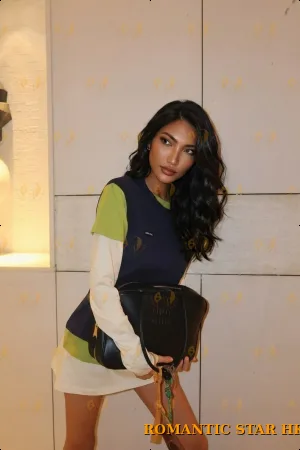 Mikaela photo 5, asian, slim, brunette, 170 cm, 52 kg, Medium bust, Hong Kong