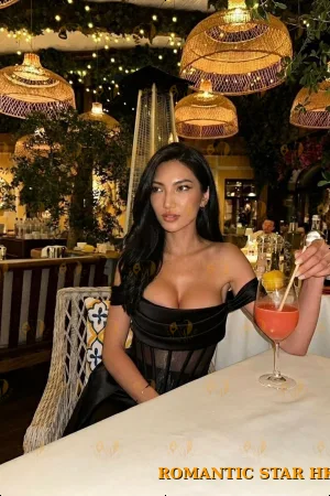 Mikaela photo 21, asian, slim, brunette, 170 cm, 52 kg, Medium bust, Hong Kong