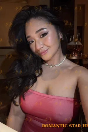 Mint photo 2, asian, average, black hair, 168 cm, 53 kg, Extra Large bust, Hong Kong