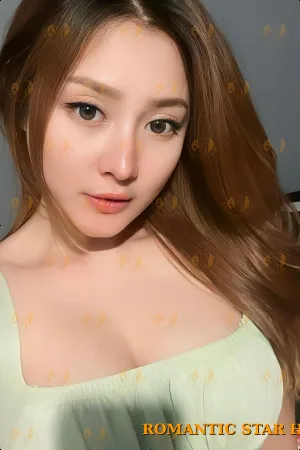 Paloma photo 9, asian, slim, brunette, 163 cm, 49 kg, Medium bust, Hong Kong