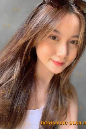 Rae photo 10, asian, average, brunette, 166 cm, 55 kg, Small bust, Hong Kong