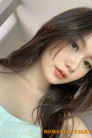 Rae photo 8, asian, average, brunette, 166 cm, 55 kg, Small bust, Hong Kong