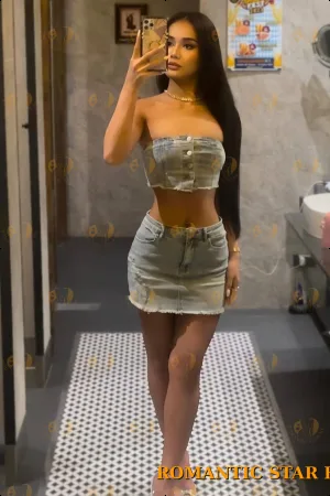 Rose photo 4, latina, slim, black hair, 170 cm, 53 kg, Medium bust, Hong Kong