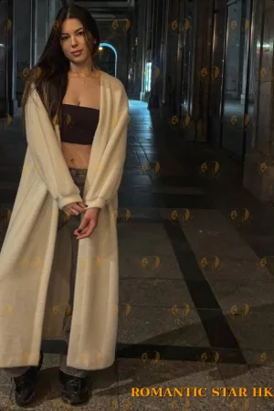 Sofi photo 12, european, brunette, 174 cm, 68 kg, Medium bust, Hong Kong