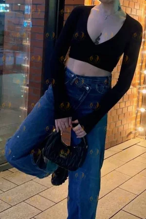Sofi photo 23, european, brunette, 174 cm, 68 kg, Medium bust, Hong Kong