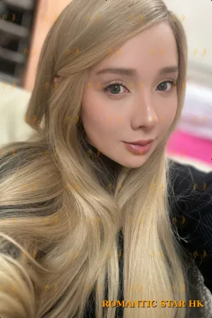 Tessa photo 2, european, curvy, blonde hair, 157 cm, 62 kg, Large bust, Hong Kong