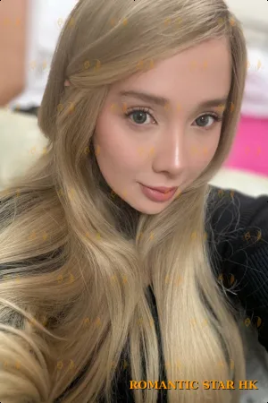 Tessa photo 7, european, curvy, blonde hair, 157 cm, 62 kg, Large bust, Hong Kong