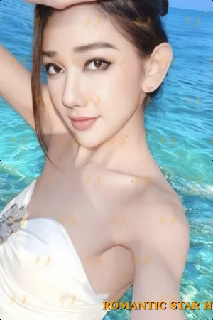 Whitney photo 7, asian, average, brunette, 170 cm, 55 kg, Small bust, Hong Kong
