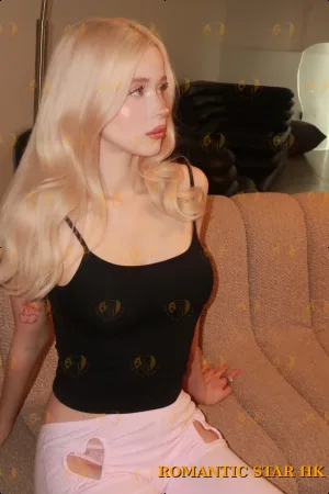 Winnie photo 8, european, slim, blonde hair, 170 cm, 50 kg, Medium bust, Hong Kong