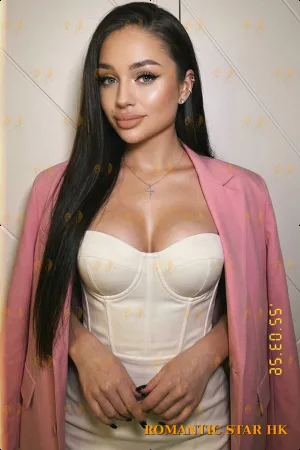 Yulia photo 5, european, average, black hair, 168 cm, 58 kg, Medium bust, Hong Kong