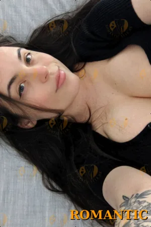 Zahra photo 2, european, average, black hair, 170 cm, 57 kg, Extra Large bust, Hong Kong