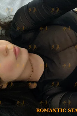 Zahra photo 7, european, average, black hair, 170 cm, 57 kg, Extra Large bust, Hong Kong